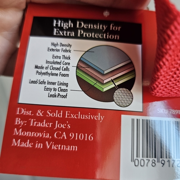 NWT TRADER JOE'S Red mini insulated Bag with Palm Trees Design - Picture 2 of 7